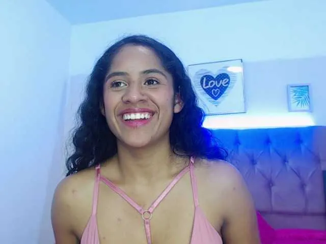 Live sex webcam photo for kataleyarous #277913453