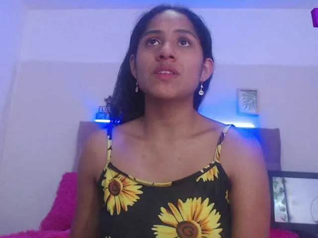 Live sex webcam photo for kataleyarous #277952699