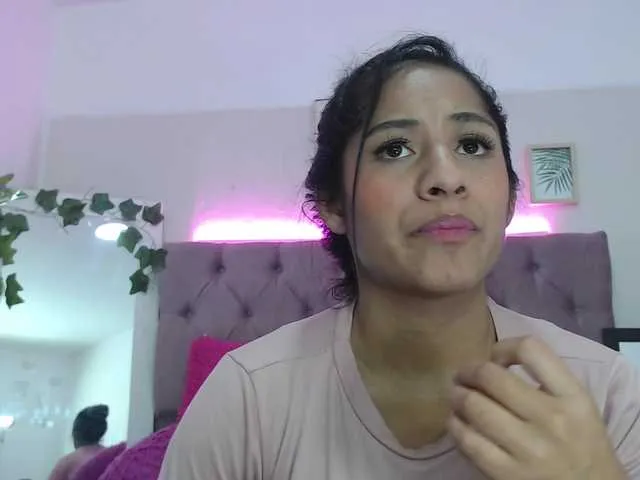 Live sex webcam photo for kataleyarous #278116287