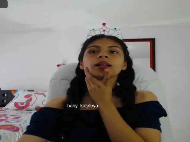 Live sex webcam photo for kataleyaweb #271864745