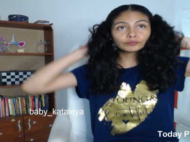 Live sex webcam photo for kataleyaweb #272049070