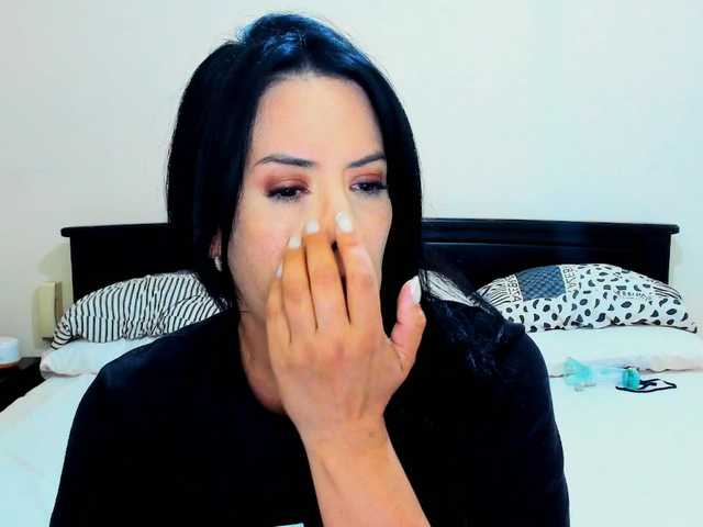 Live sex webcam photo for katarinaa #291469569