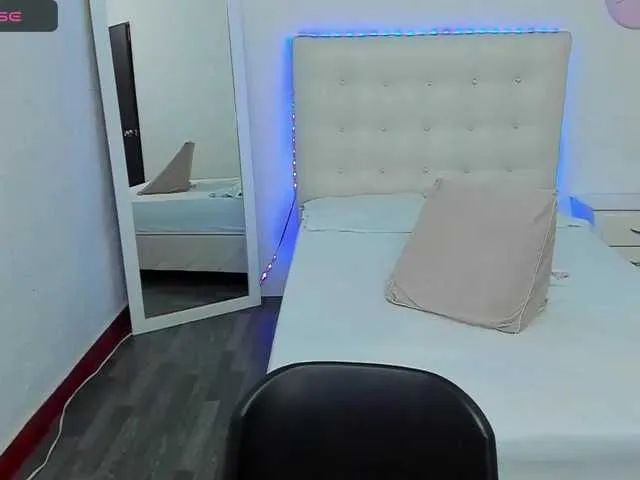 Live sex webcam photo for kate-arden #277078281