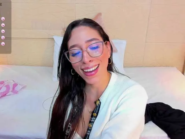 Live sex webcam photo for kate-arden #277245163