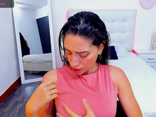 Live sex webcam photo for kate-arden #277654132