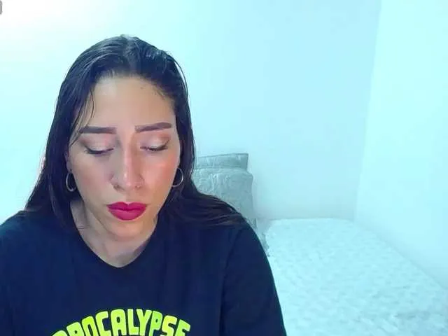 Live sex webcam photo for kate-arden #277911300