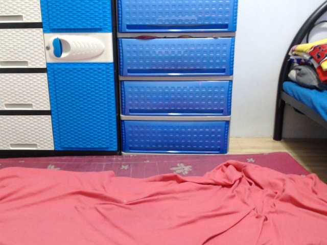 Live sex webcam photo for kate302 #276302534