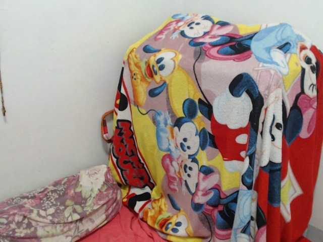 Live sex webcam photo for kate302 #277510358