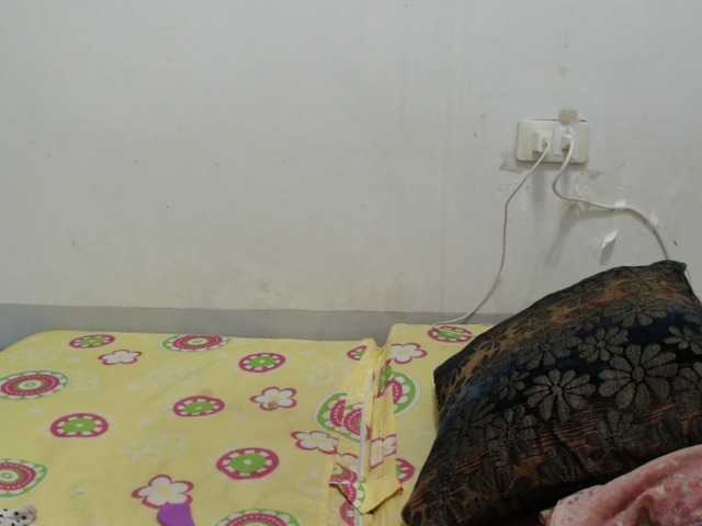 Live sex webcam photo for kate302 #278002404