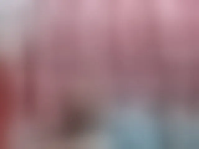 Live sex webcam photo for kate302 #293317282