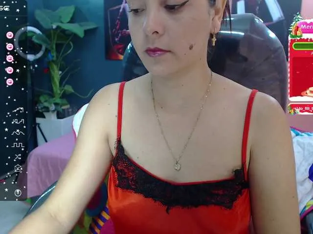 Live sex webcam photo for kategill21 #277006980