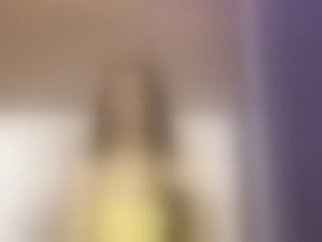 Live sex webcam photo for katehot #293815507