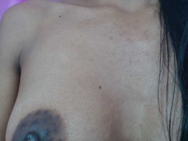 Live sex webcam photo for katelauren #290896937