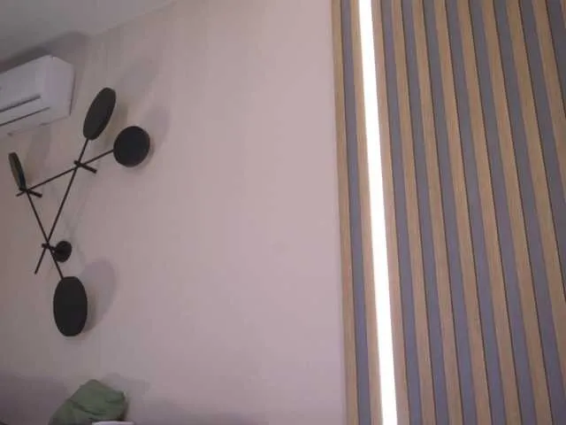 Live sex webcam photo for kateline #292185874