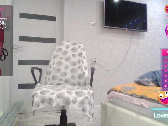 Live sex webcam photo for katerina-pre71 #290376950