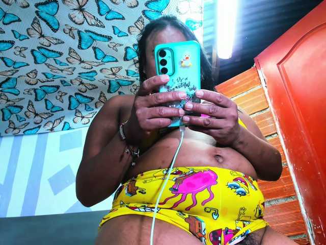 Live sex webcam photo for katerine1991 #290779183