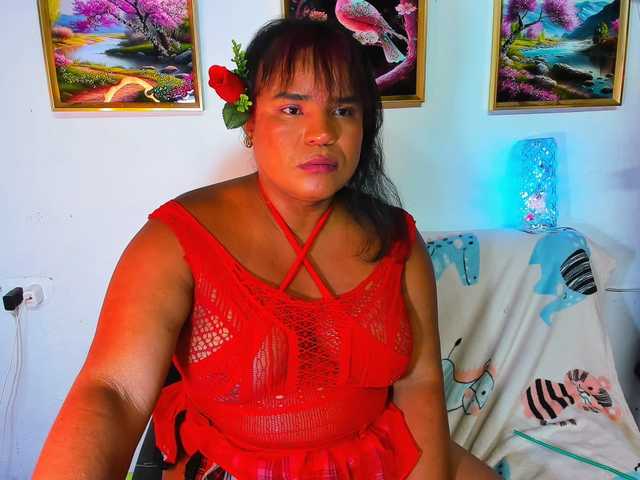 Live sex webcam photo for katerine1991 #290975449