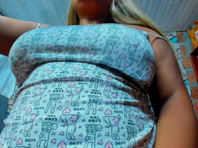 Live sex webcam photo for katerine1991 #292242849