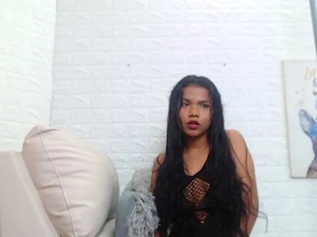 Live sex webcam photo for katherin-sex #274113688