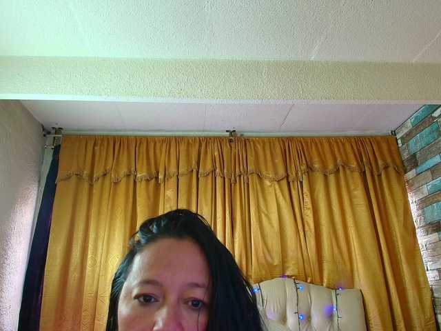 Live sex webcam photo for katherincruz82 #290440506