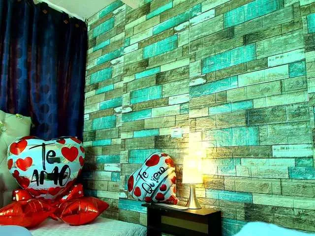 Live sex webcam photo for katherincruz82 #290562318