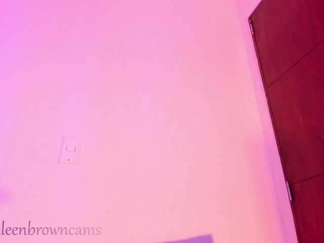 Live sex webcam photo for kathleen-brow #273838176