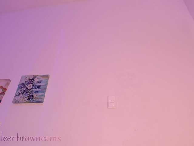 Live sex webcam photo for kathleen-brow #274106959