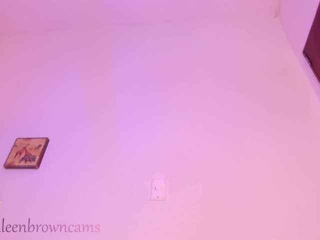 Live sex webcam photo for kathleen-brow #274567938