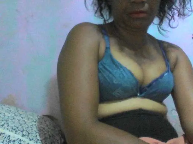 Live sex webcam photo for kathy81 #290437023