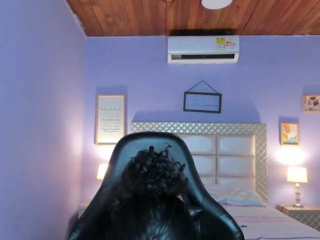 Live sex webcam photo for kathystar #276311431