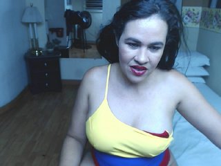 Live sex webcam photo for katia-evans #185097640