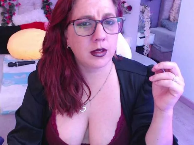 Live sex webcam photo for katie-joness #276321186