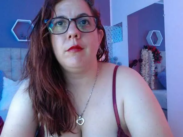 Live sex webcam photo for katie-joness #277011681