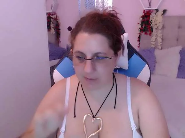 Live sex webcam photo for katie-joness #278171170