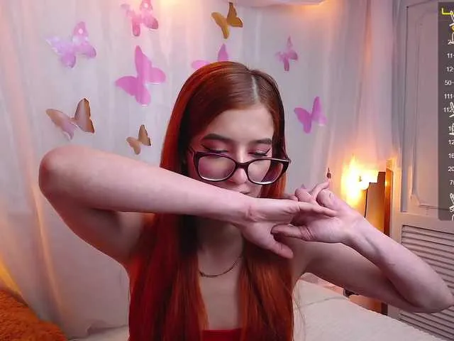 Live sex webcam photo for katmoon #274936456