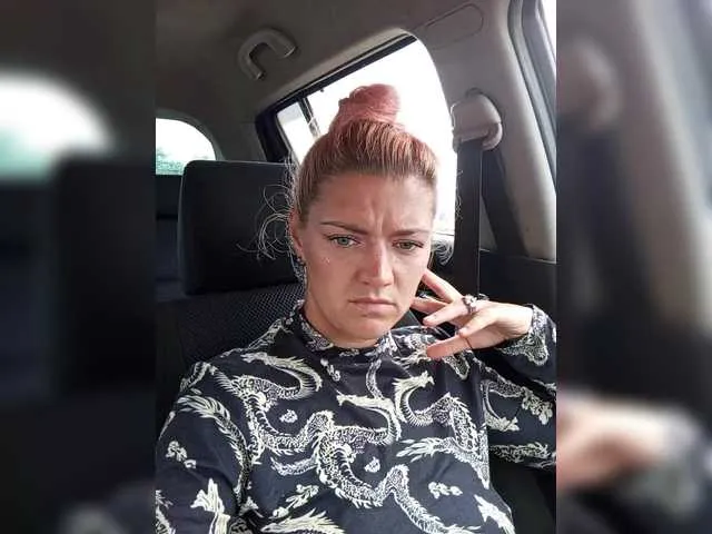 Live sex webcam photo for katriel #289460767