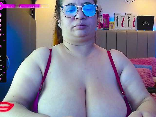 Live sex webcam photo for katrina-boobs #276427870