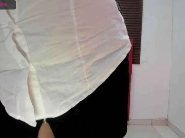 Live sex webcam photo for katrina-lov #273355157