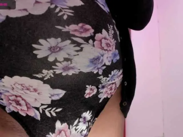 Live sex webcam photo for katrina-lov #273381421