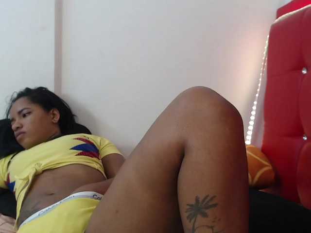 Live sex webcam photo for katrina-sex69 #273141371