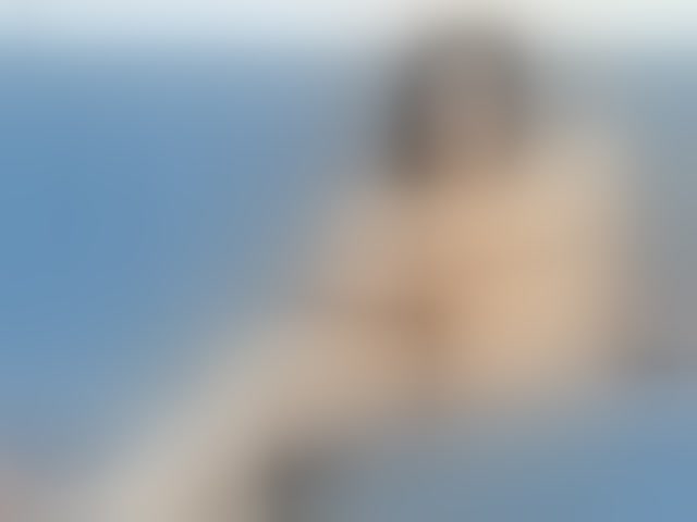 Live sex webcam photo for katrinadj #294210644