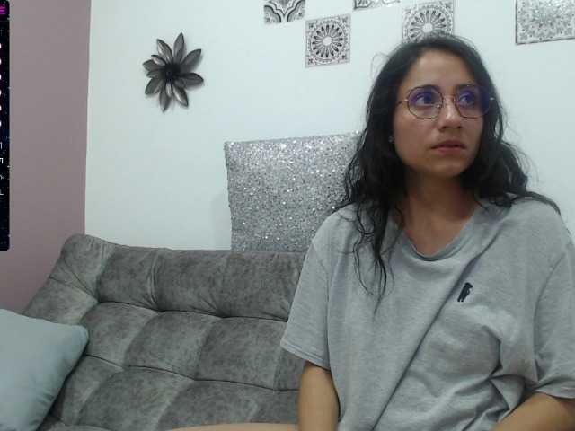 Live sex webcam photo for katt-moon #273050179