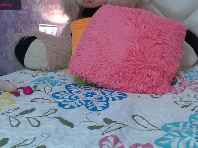 Live sex webcam photo for katta-SEXY #273357647