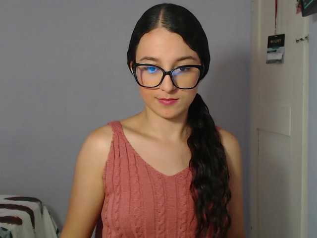 Live sex webcam photo for kattialov #278165074