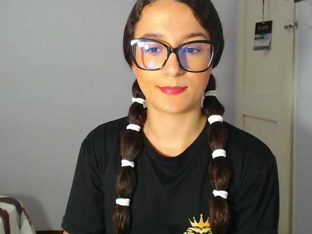 Live sex webcam photo for kattialov #278170098