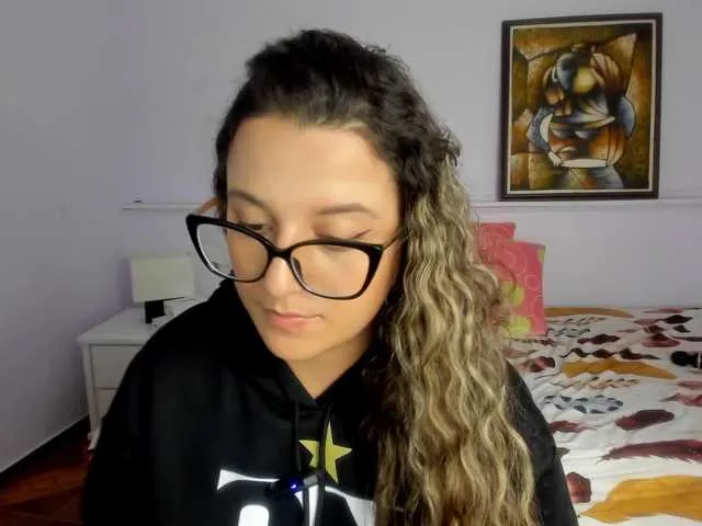 Live sex webcam photo for kattialov #291476523