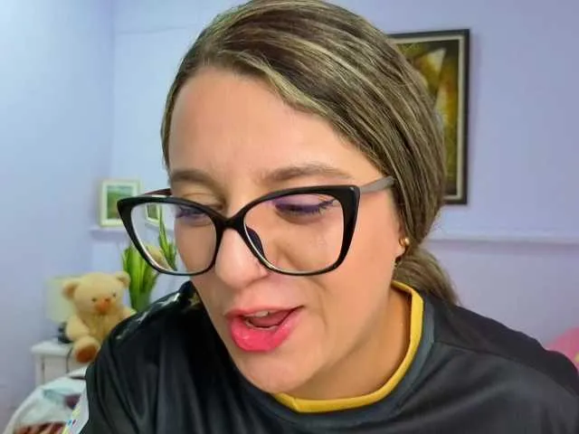 Live sex webcam photo for kattialov #291755016