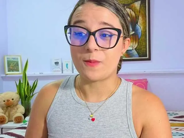 Live sex webcam photo for kattialov #291824032