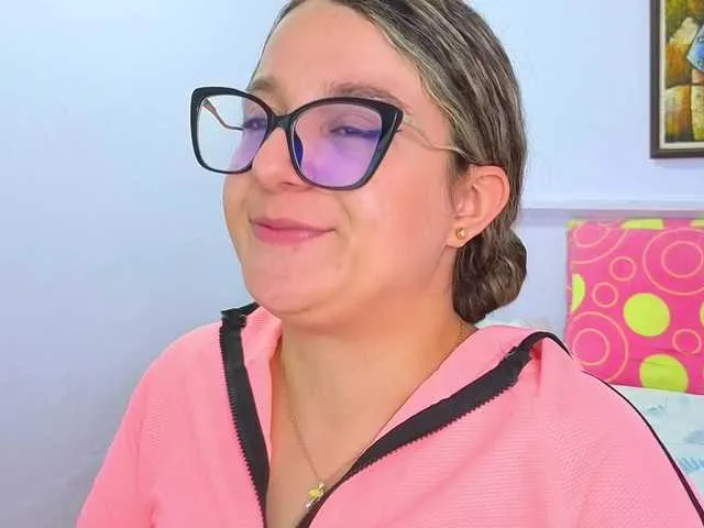 Live sex webcam photo for kattialov #291920577