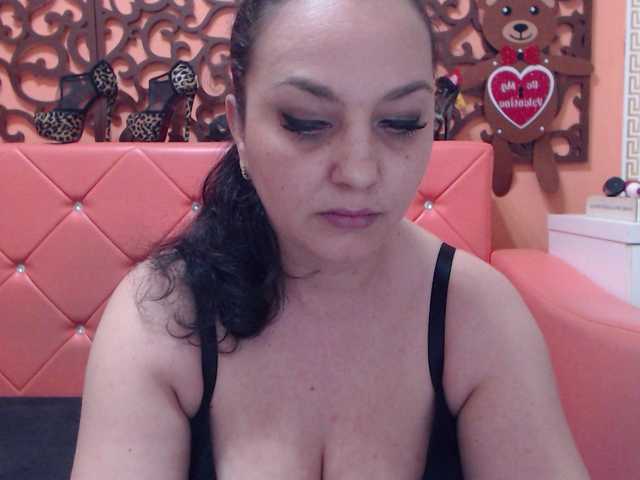 Live sex webcam photo for kattsuunnyy #273109434